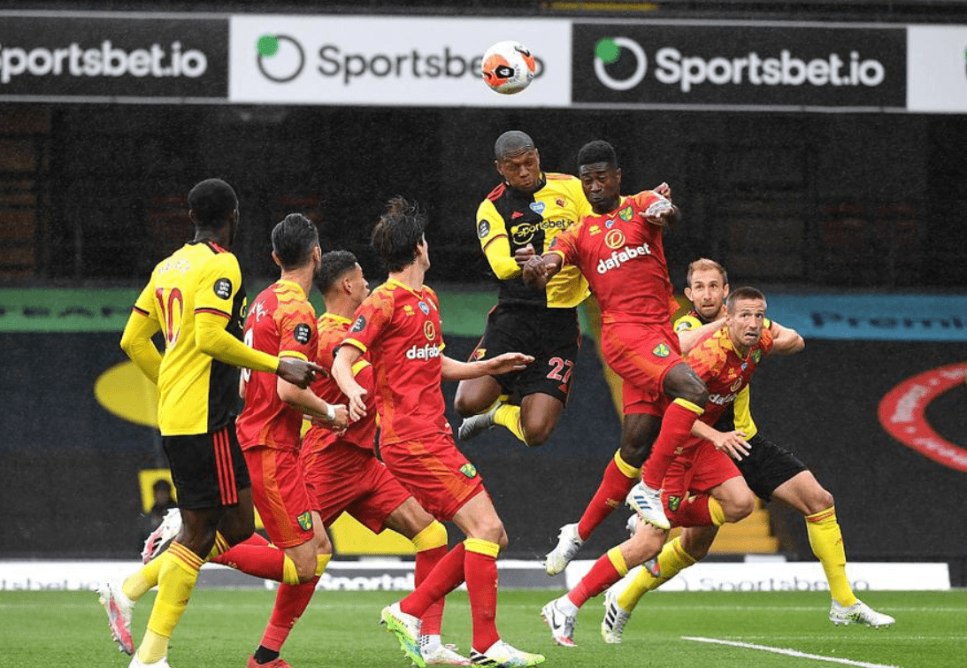 半岛体育官网-西汉姆逆转沃特福德，终结连胜