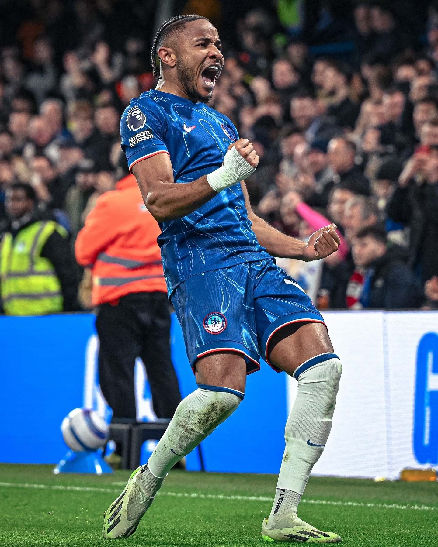 半岛体育官网登录-切尔西客场取胜，豪取主场三连胜的简单介绍