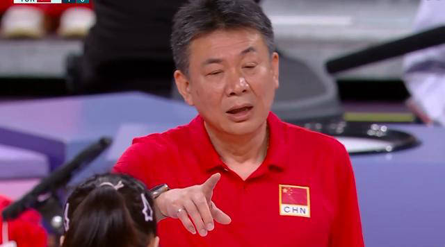 半岛体育足球官网半岛体育app官网-黑龙江队进攻端不利，难以抵挡对手反扑的简单介绍