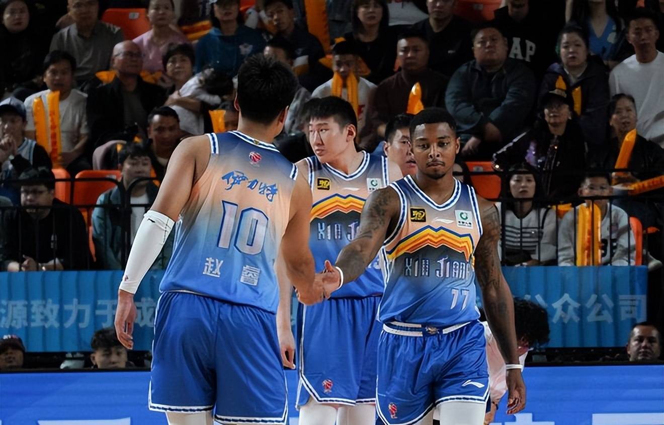 半岛体育人登录入口-新疆队主场告捷，横扫江苏队