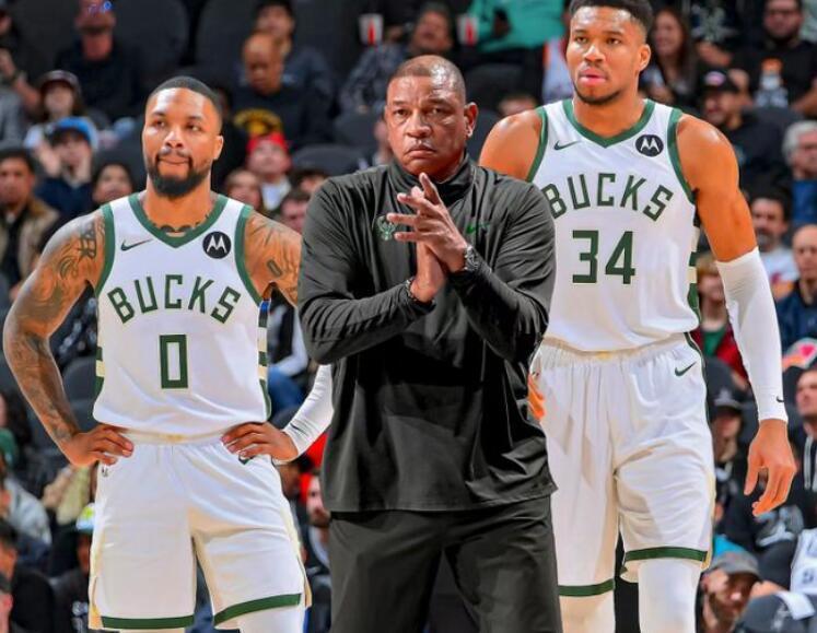 半岛体育app安装-关于雄鹿击败凯尔特人：字母哥单节砍分率队逆转胜利的信息