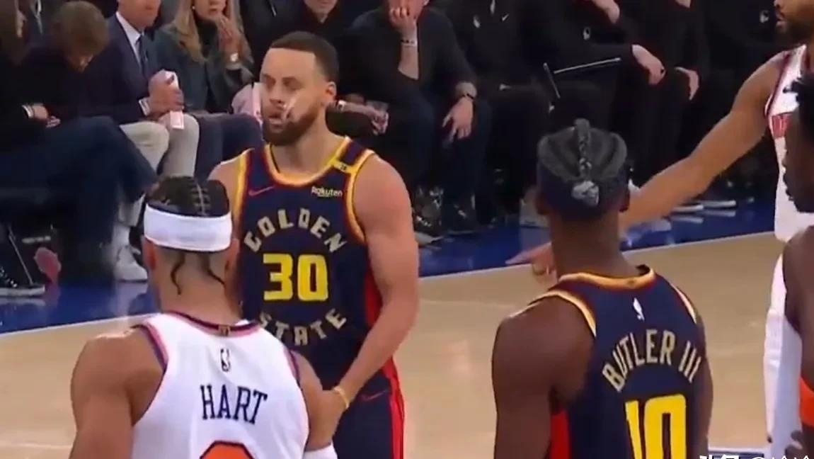 半岛体育下载入口官网-勇士球员受伤退赛，将对阵对手造成影响的简单介绍