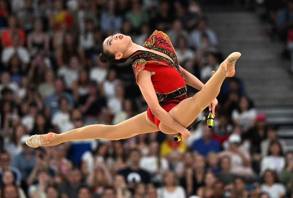 半岛体育入口-瑞士选手在艺术体操项目中获奖